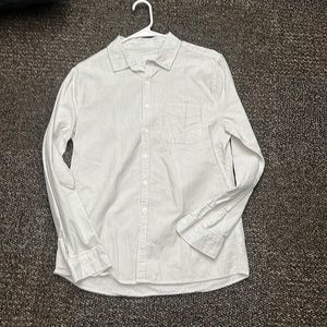 High quality white striped button up